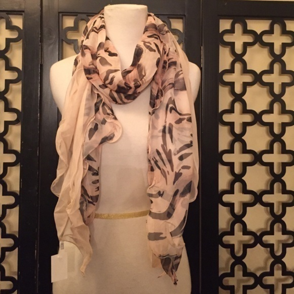 LEOPARD CHIFFONNY FEEL‎ BEIGE SCARF